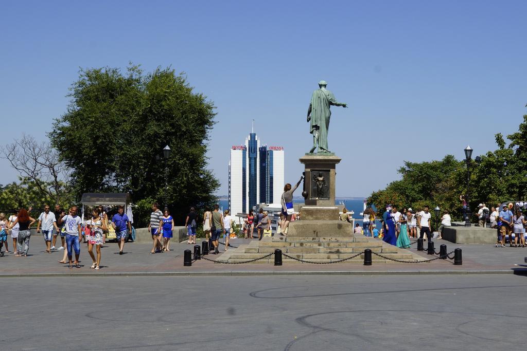 Shestaya Zhemchuzhina Odessa Extérieur photo