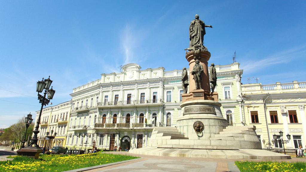 Shestaya Zhemchuzhina Odessa Extérieur photo
