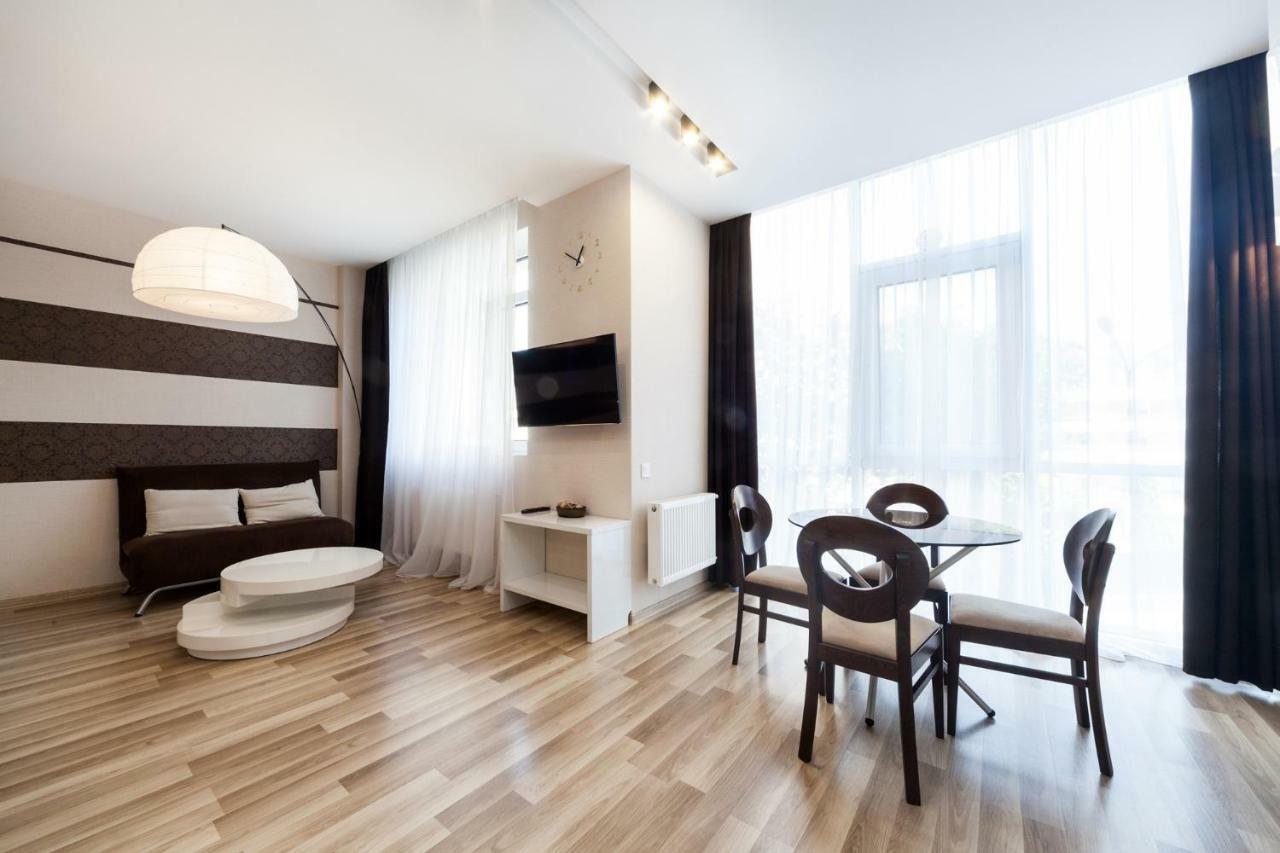 Shestaya Zhemchuzhina Odessa Extérieur photo